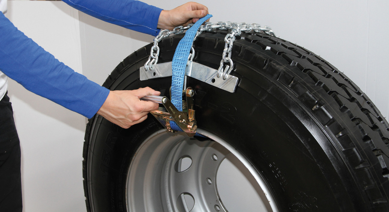 Catene a settori-cingoli per camion, serie Europa-Pro - 1E - Confezione da 3 pezzi 11 Catene a settori-cingoli per camion, serie Europa-Pro - 1E - Confezione da 3 pezzi - immagine 11