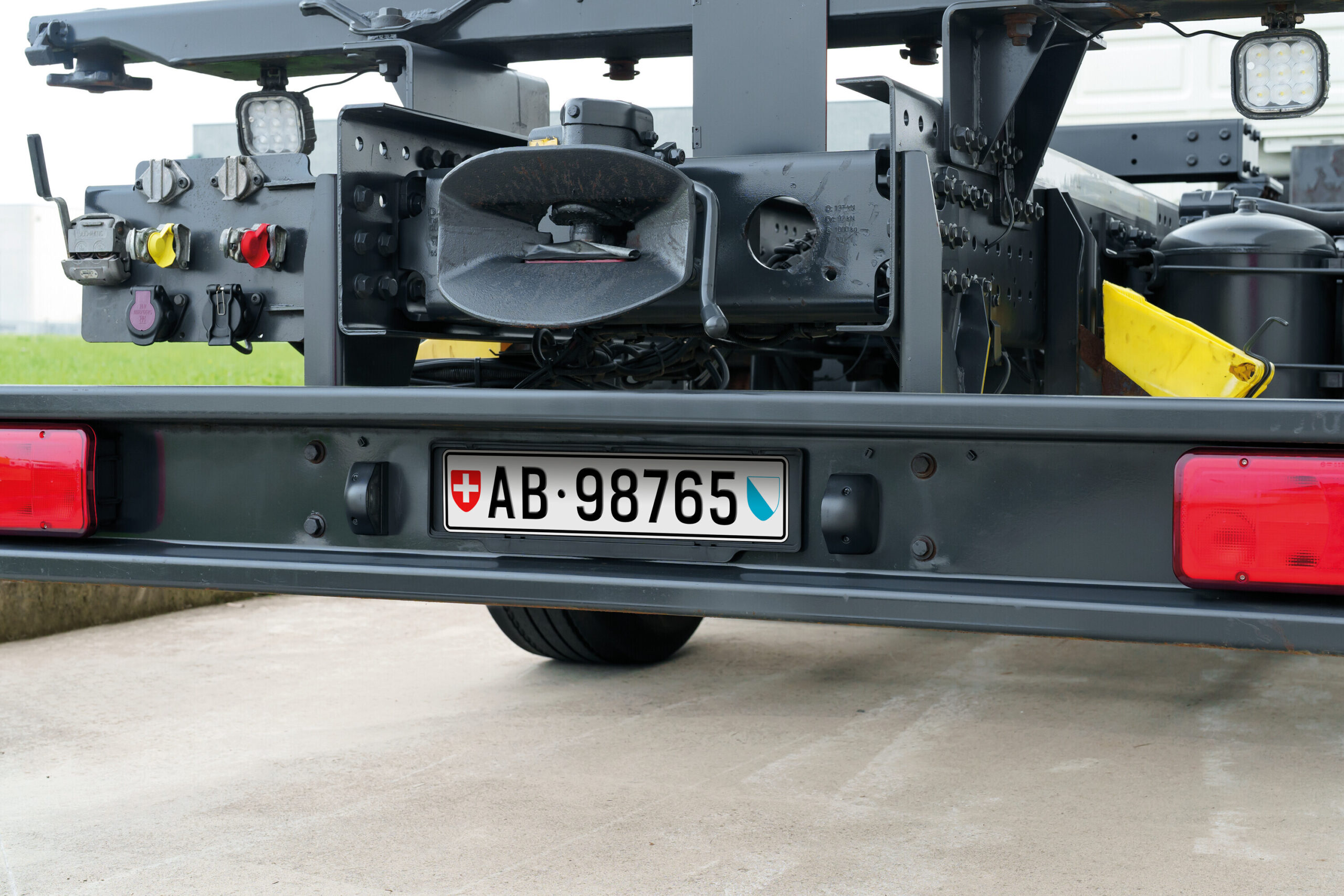 Portatarga posteriore Europeo universale - immagine 8