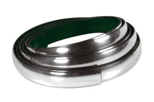 Profilo adesivo cromato - 25 m - 39 mm