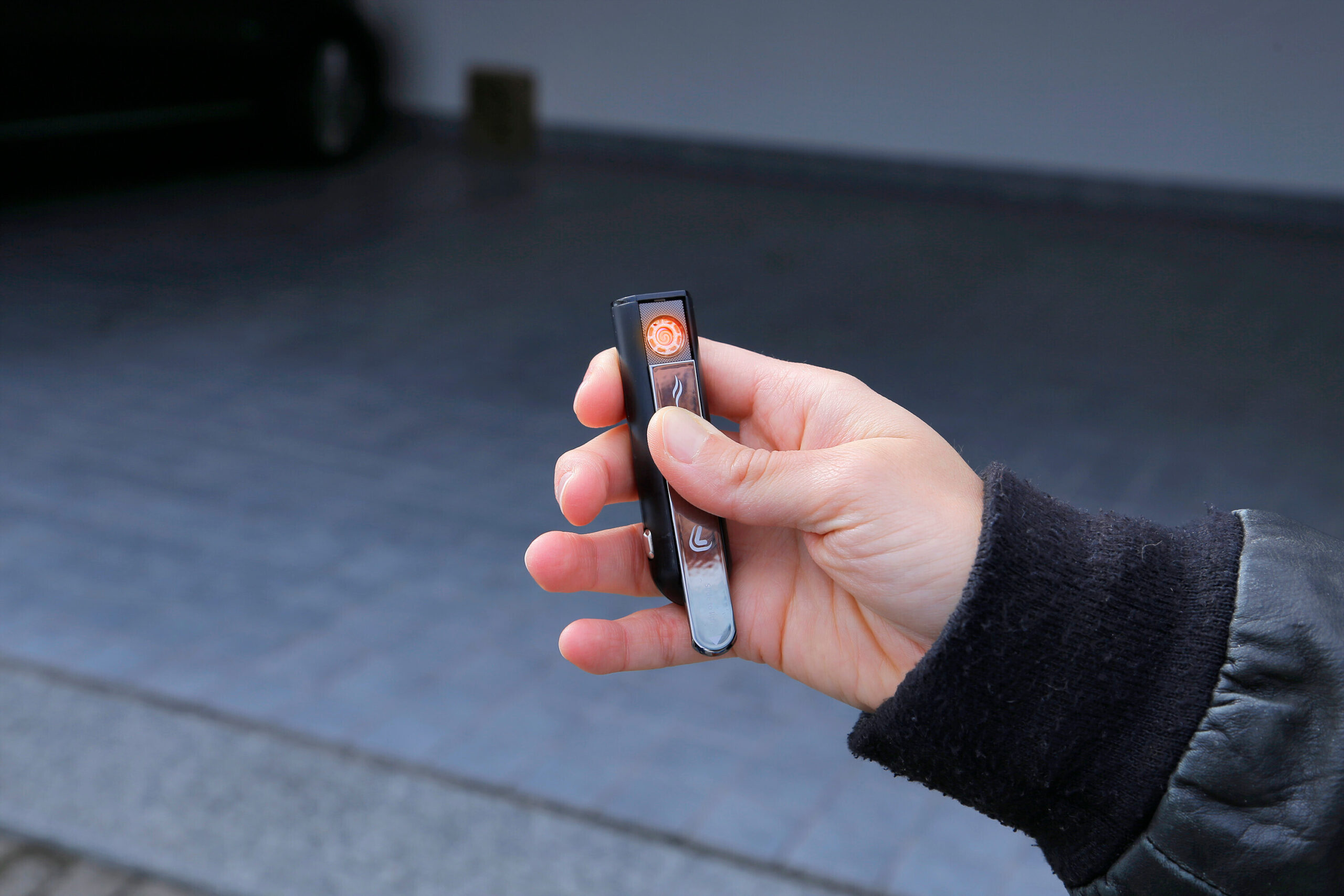 Plasma Usb, caricabatteria 1 porta Usb con accendino elettrico integrato - Fast Charge - 2100 mA - 12/24V - immagine 7