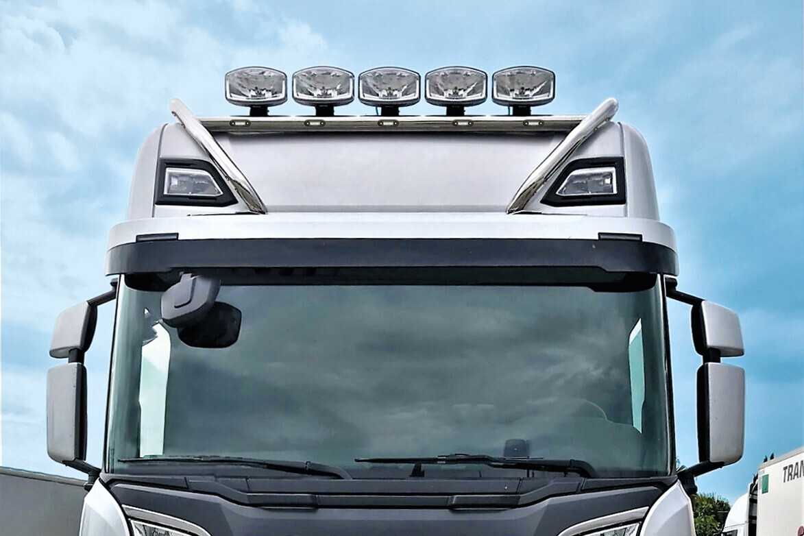 Barra portafari per tetto, stile H, 11 fori - compatibile per Scania G Serie 7 - New Generation (01/18>) Highline, Tetto da forare - Scania R Serie 7 - New Generation (11/16>) Highline, Tetto da forare - Scania S Serie 7 - New Generation (11/16>) Highline, Tetto da forare - immagine 2