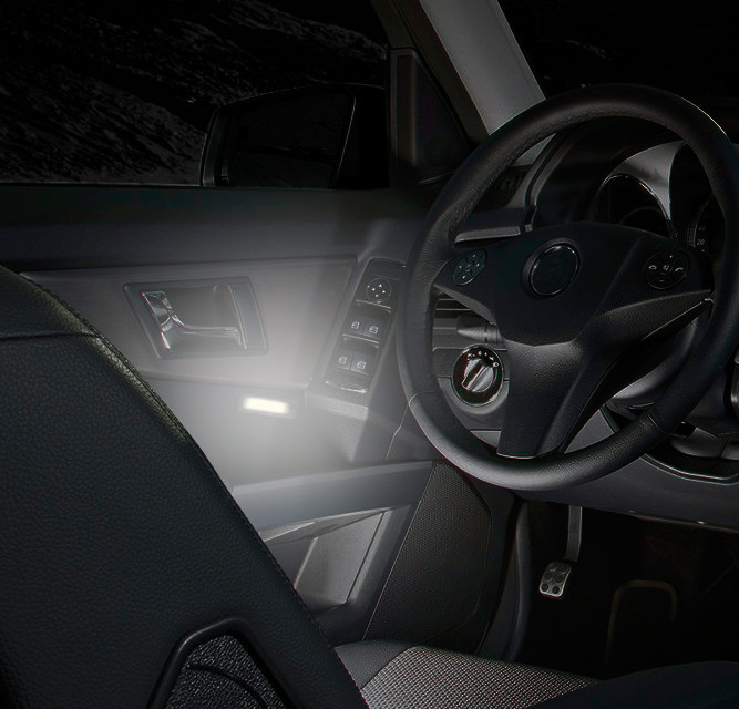 10/30V Mega-Led - Pannello COB 36 chips - 60x20 mm - 2,4W - 1 pz - Scatola - Bianco - immagine 4