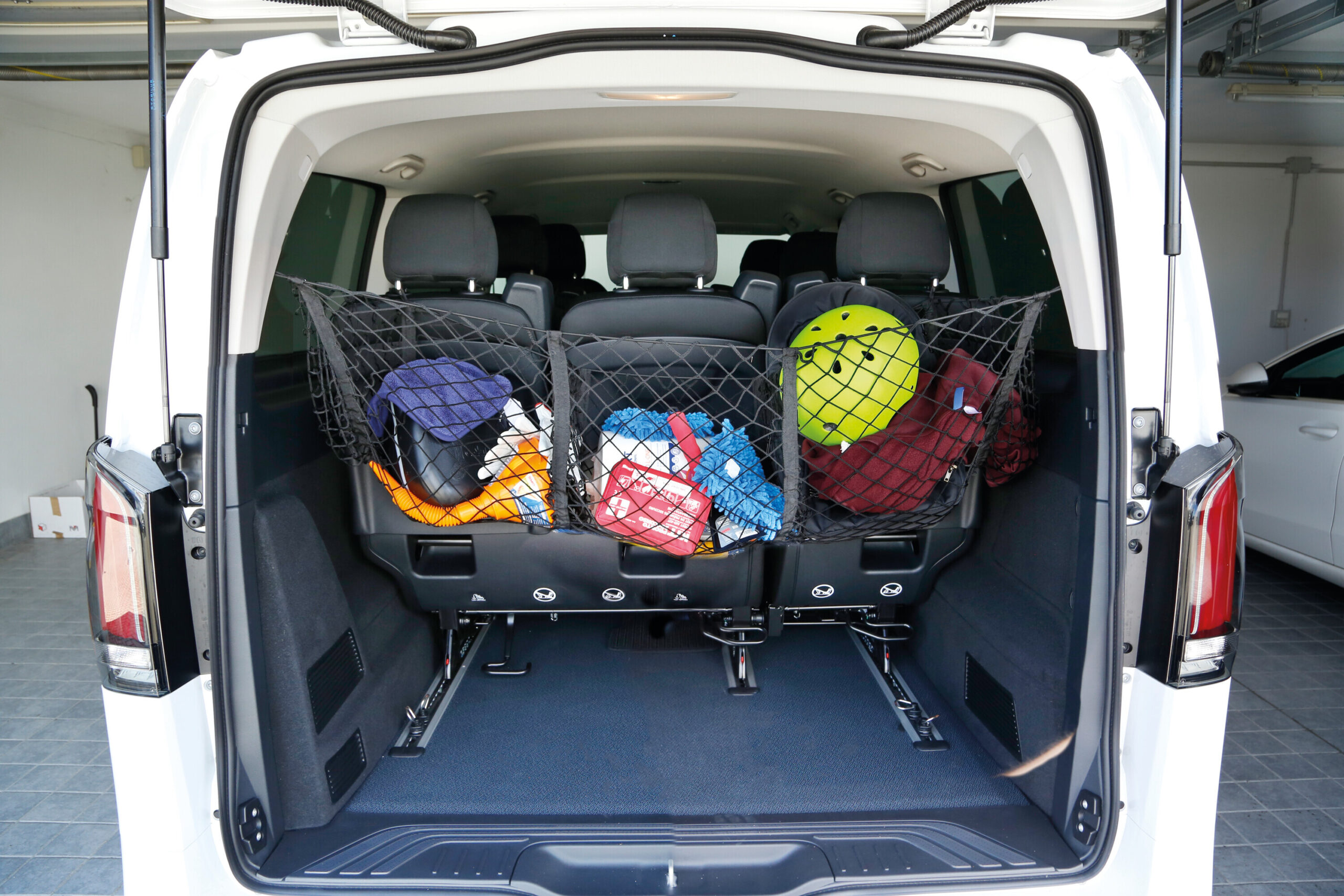 Net-System 13, rete portaoggetti con 3 tasche - immagine 4