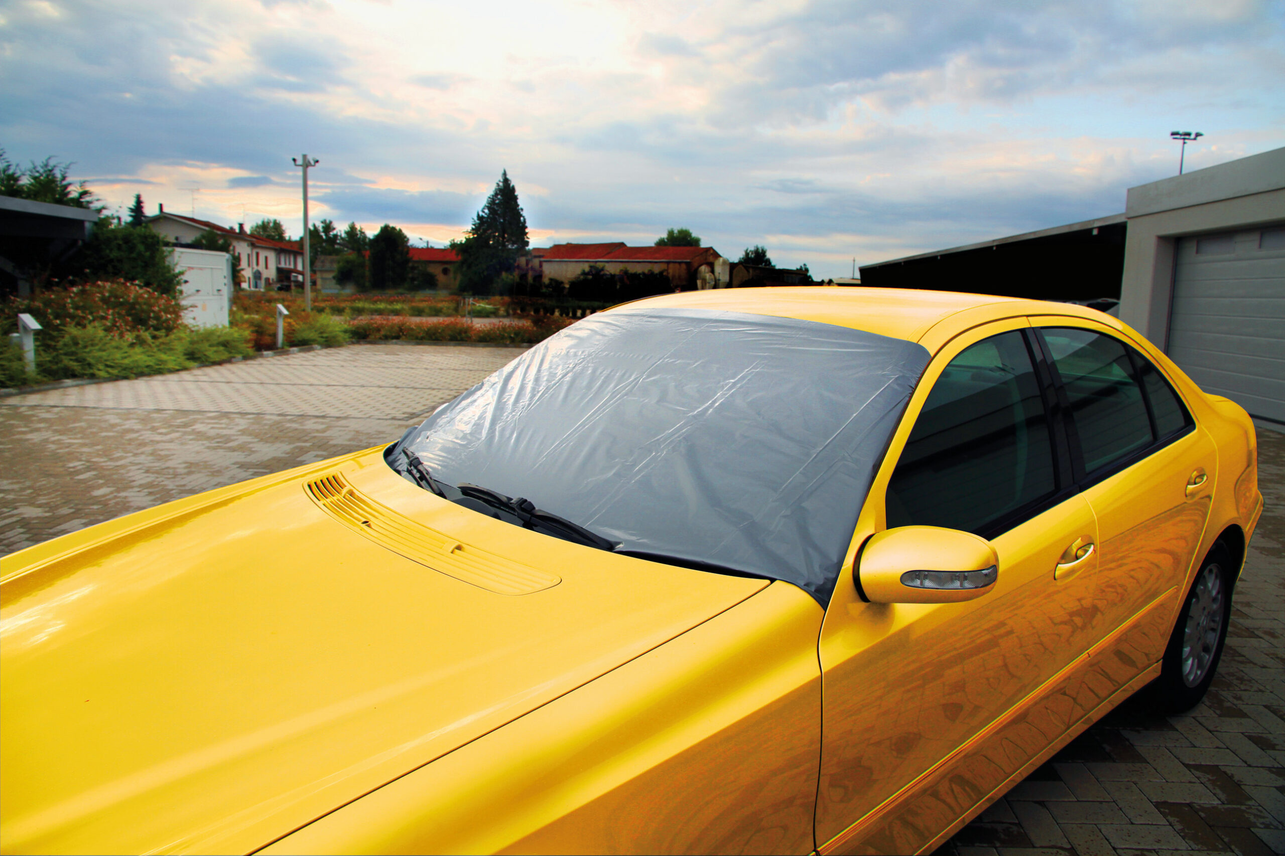 No-Frost Basic, copertura antibrina per parabrezza - 180x85 cm - immagine 2