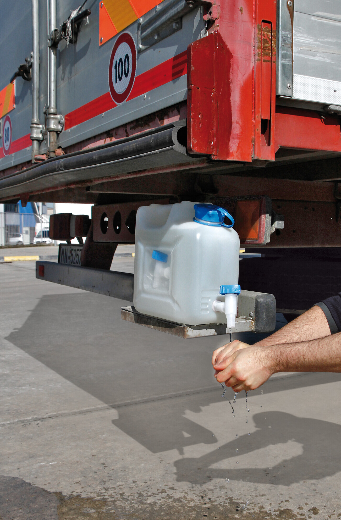 Tanica in polietilene con rubinetto per uso alimentare - 12 L - immagine 5