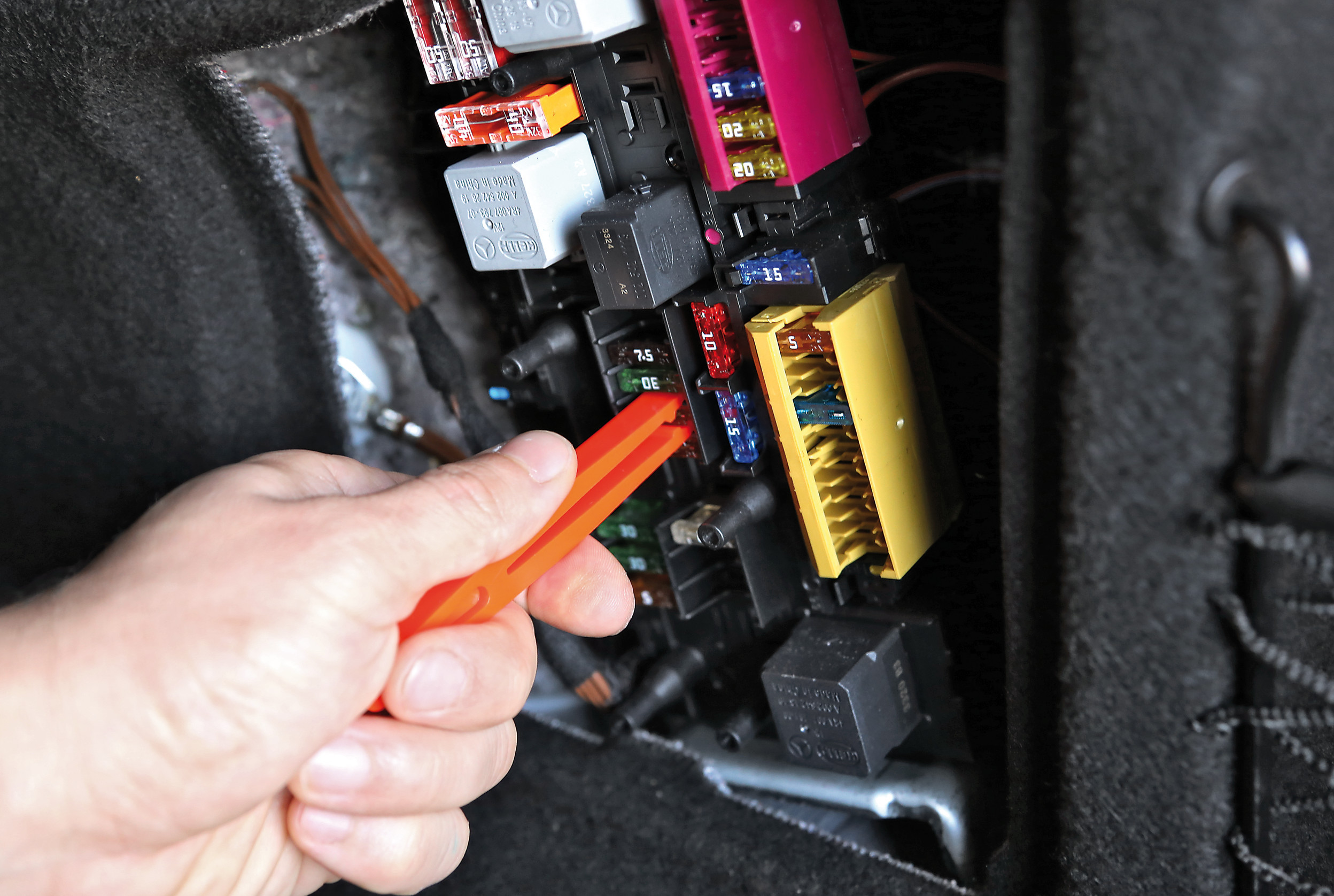 Set 80 fusibili lamellari assortiti, 12/32V - immagine 5