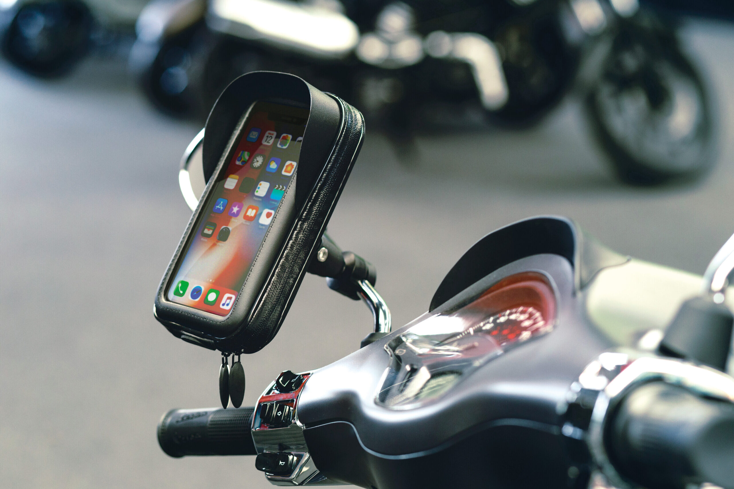 Soft Case, custodia universale per smartphone - immagine 15