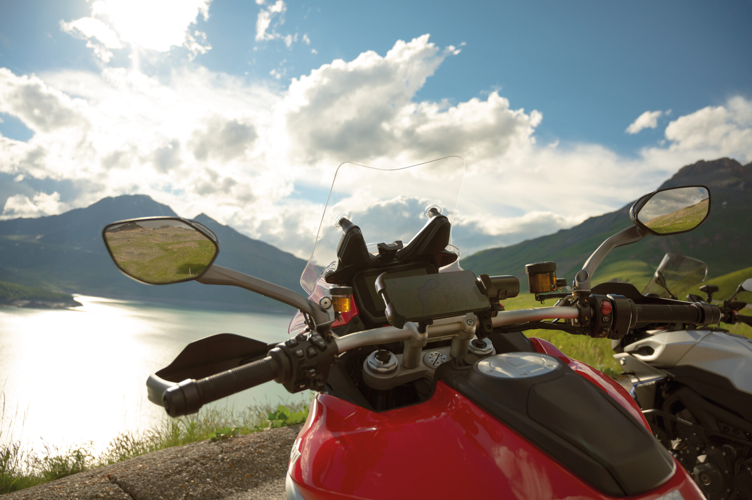 Case, porta smartphone universale - immagine 17