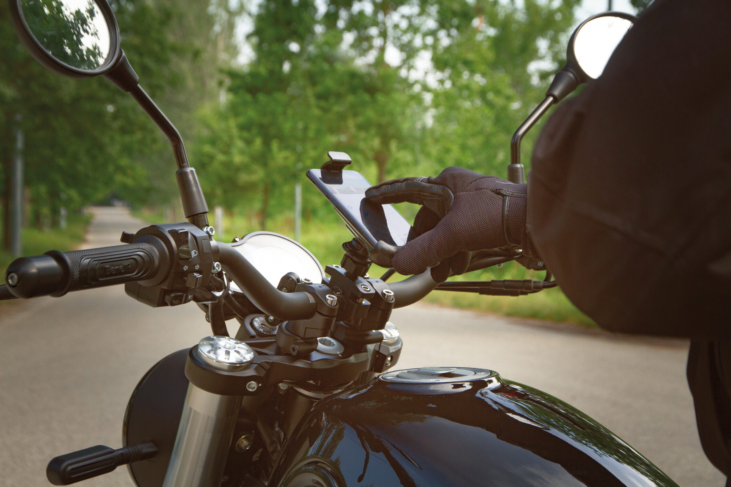 Case, porta smartphone universale - immagine 20