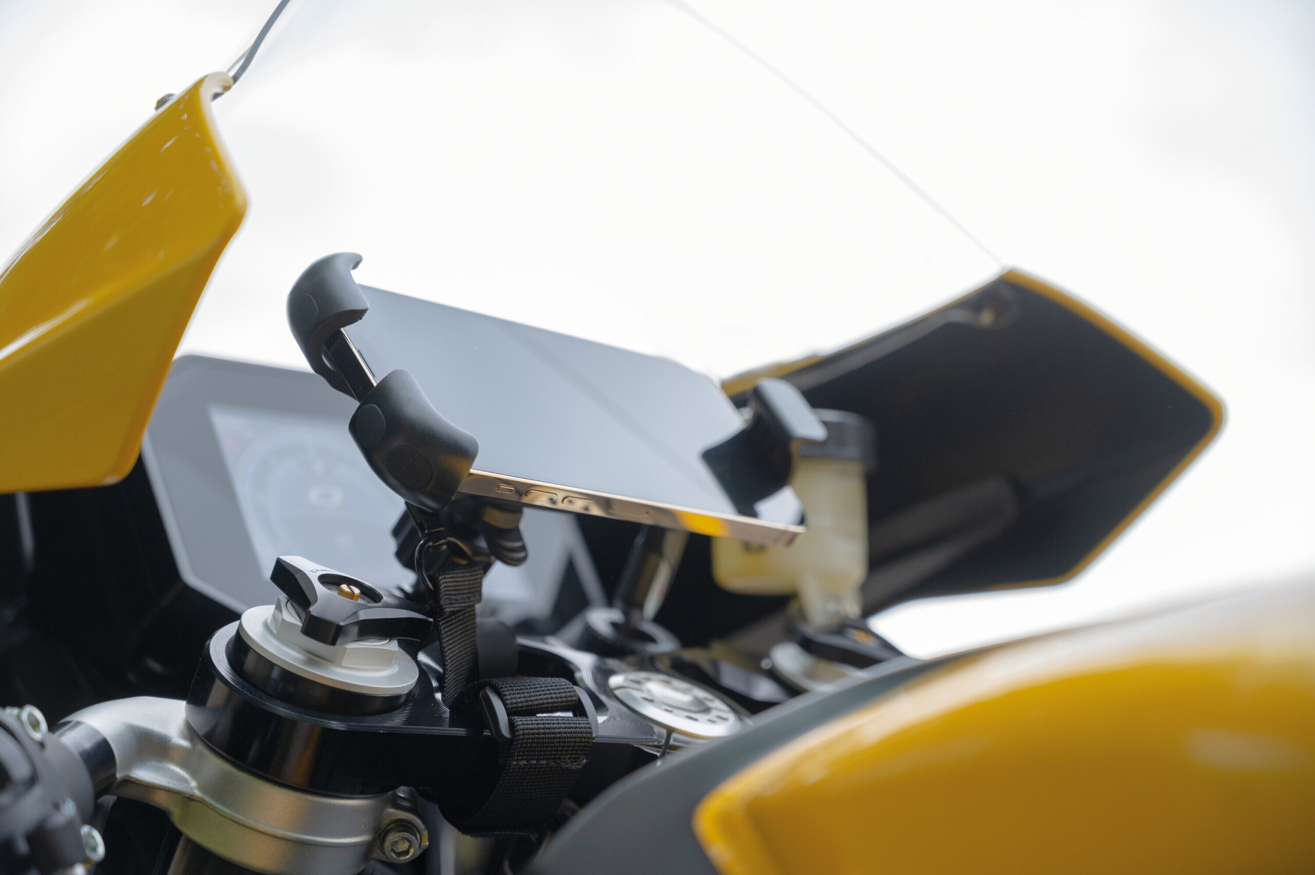 Case, porta smartphone universale - immagine 22