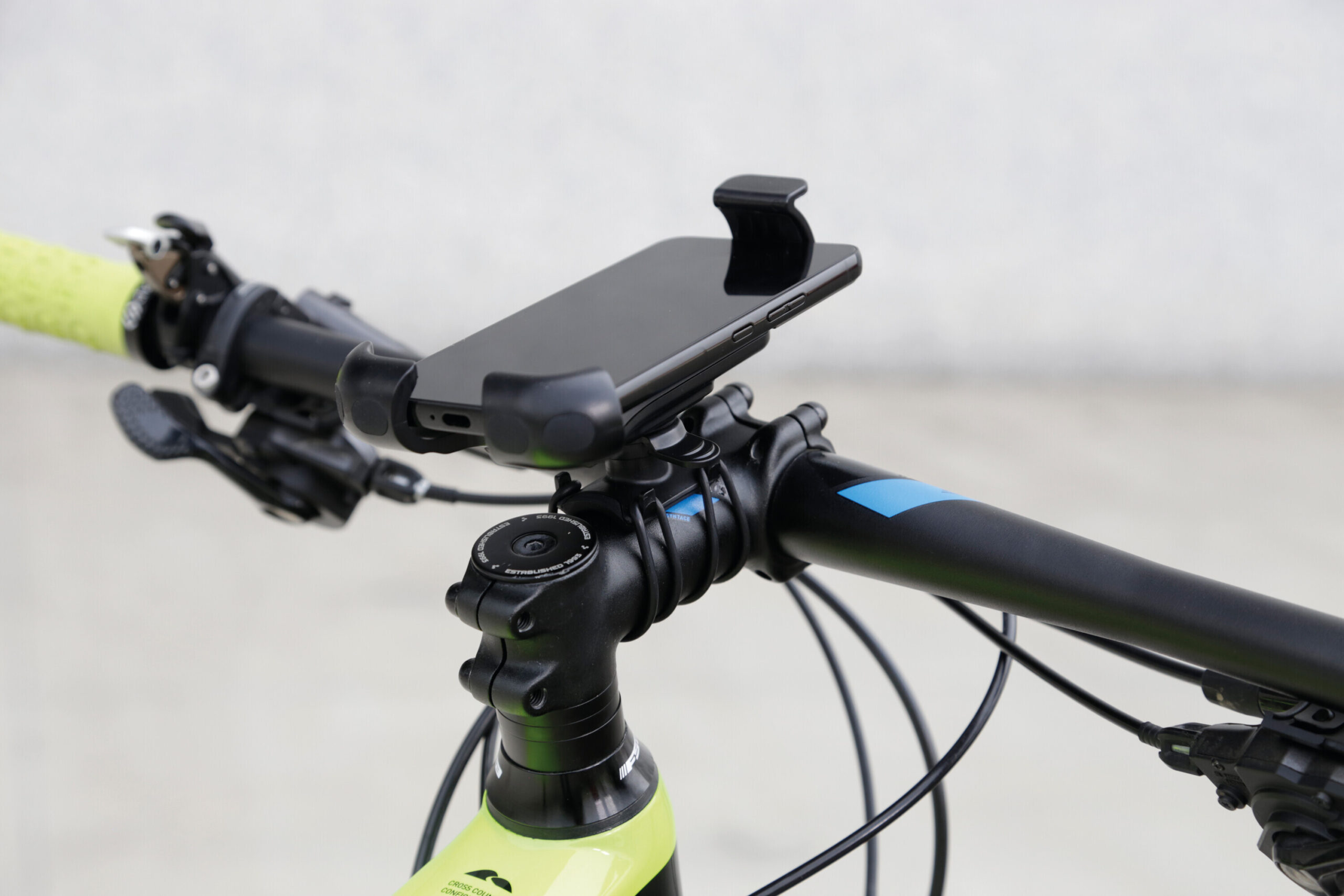 Case, porta smartphone universale - immagine 27