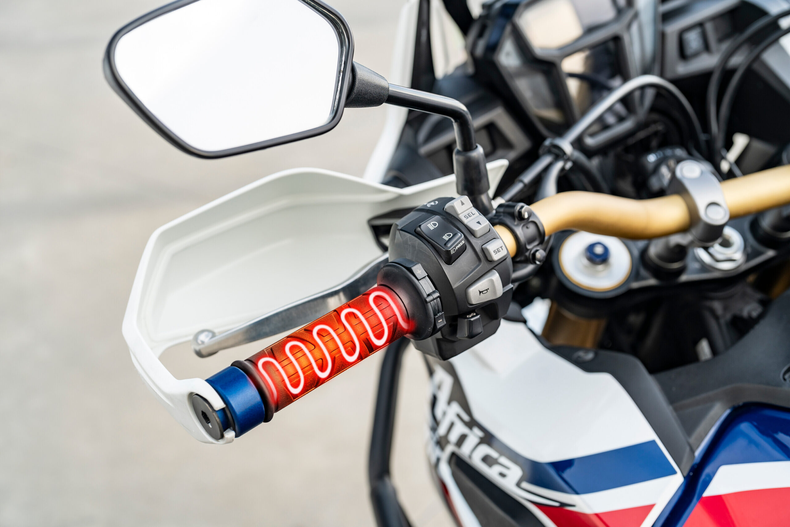 Manopole riscaldate (solo gomma, senza sostituzione comando acceleratore) 9 Manopole riscaldate (solo gomma, senza sostituzione comando acceleratore) - immagine 9