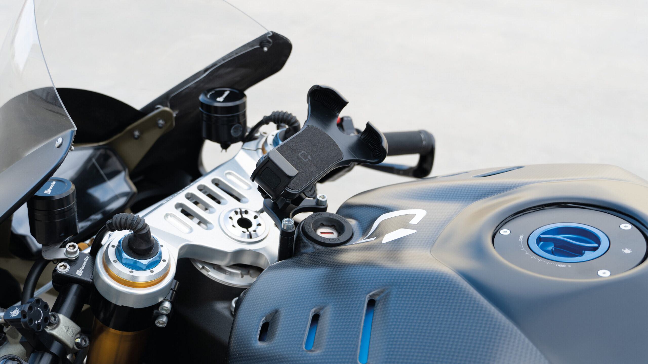 Panigale, attacco per blocchetto chiave compatibile con Ducati Panigale 899, 959, V2, 1199, 1299, V4 - immagine 8