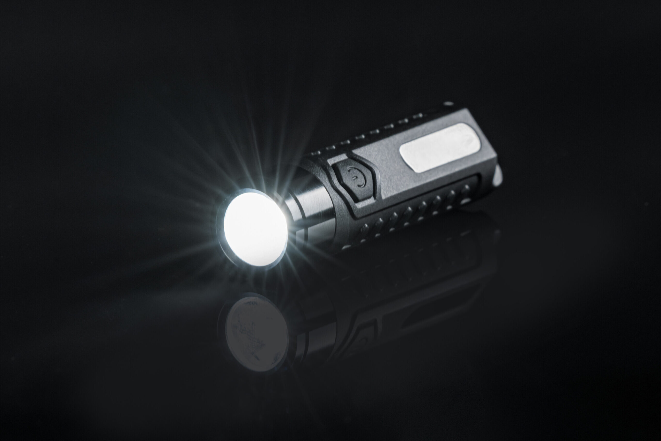 OptiTag Torch, torcia portachiavi con localizzatore integrato 8 OptiTag Torch, torcia portachiavi con localizzatore integrato - immagine 8