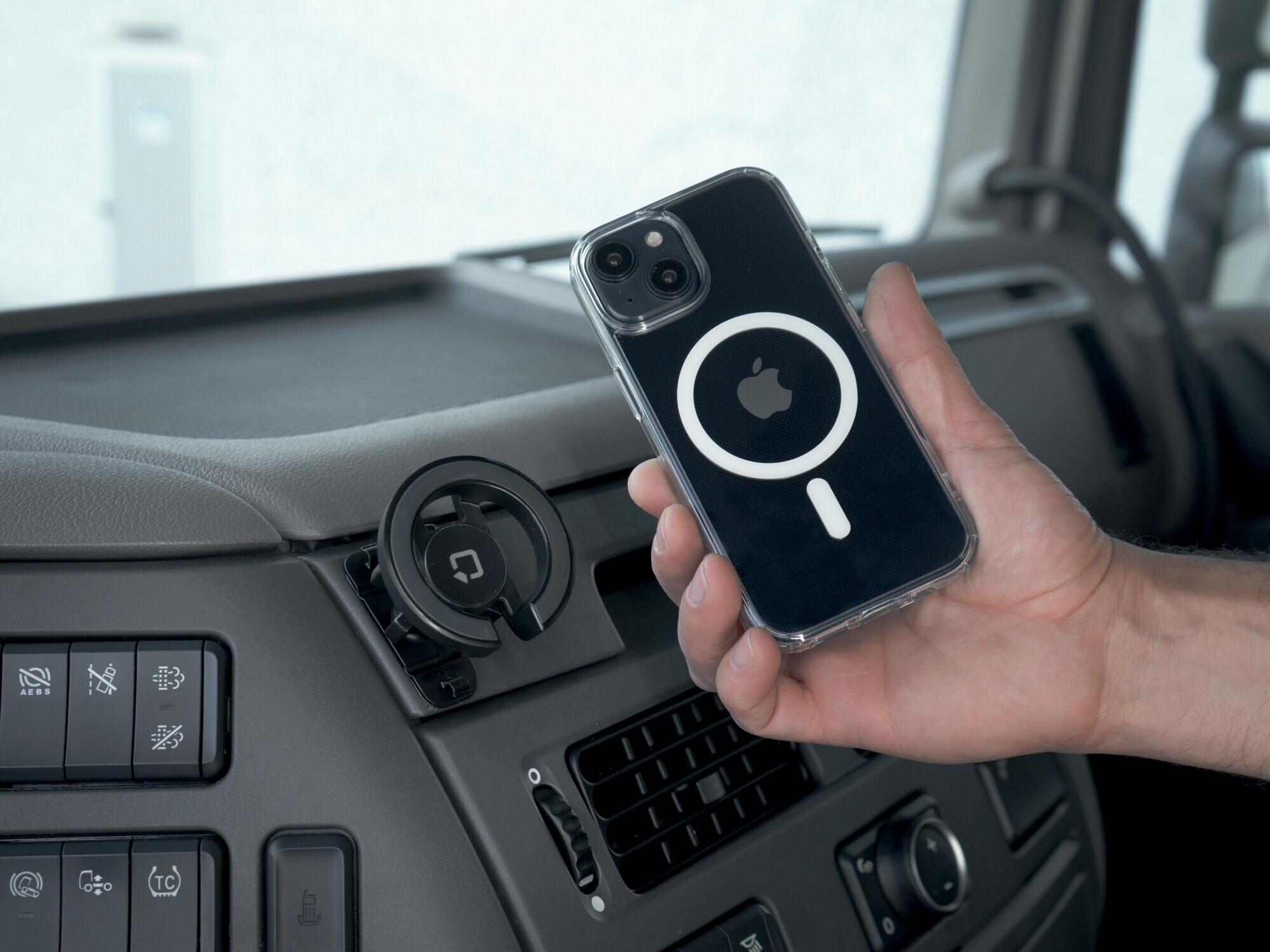 Mag Pro Stick, Porta telefono magnetico con attacco adesivo 11 Mag Pro Stick, Porta telefono magnetico con attacco adesivo - immagine 11