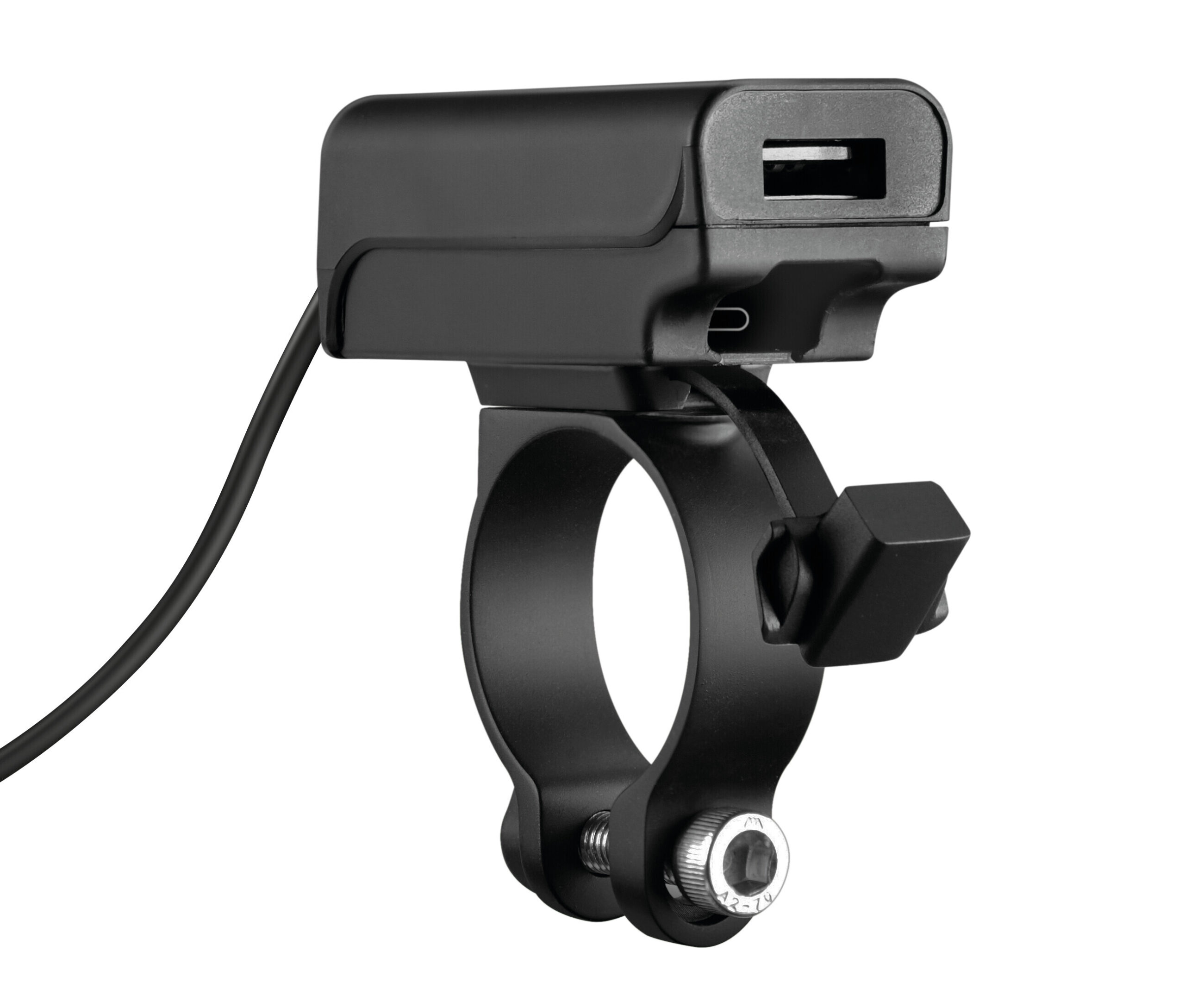 Trek X, Caricatore usb con doppia presa USB (USB A + USB C) resistente alla pioggia 1 Trek X, Caricatore usb con doppia presa USB (USB A + USB C) resistente alla pioggia