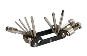 Multi-Tool 15 in 1, attrezzo multiuso