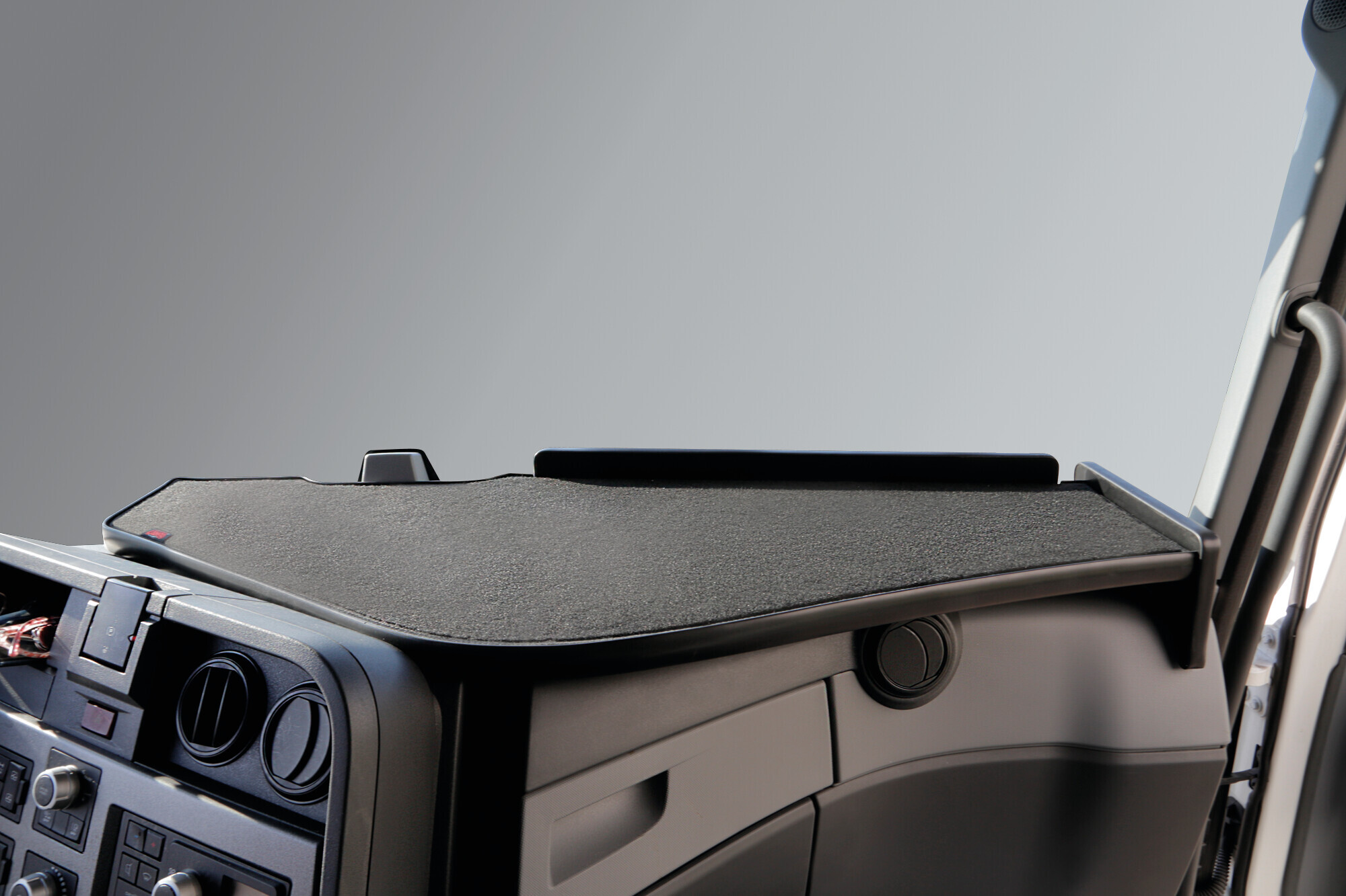 Tavolino per cruscotto - Centrale + Passeggero - compatibile per Renault T (06/13>) 2 Tavolino per cruscotto - Centrale + Passeggero - compatibile per Renault T (06/13>) - immagine 2