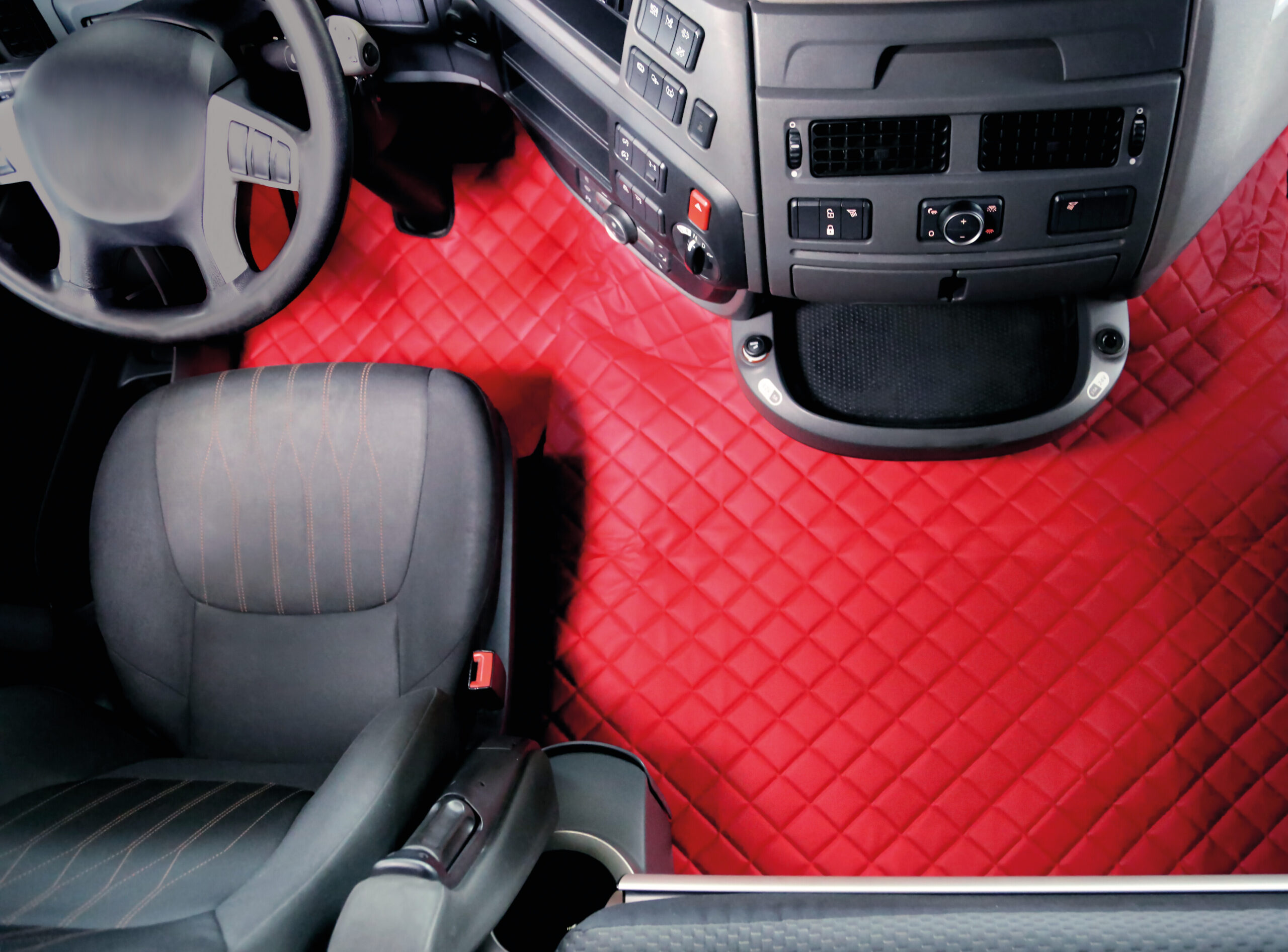 Coppia tappeti in Skeentex - Rosso - compatibile per Daf XF 106 (10/12>05/21) - immagine 2