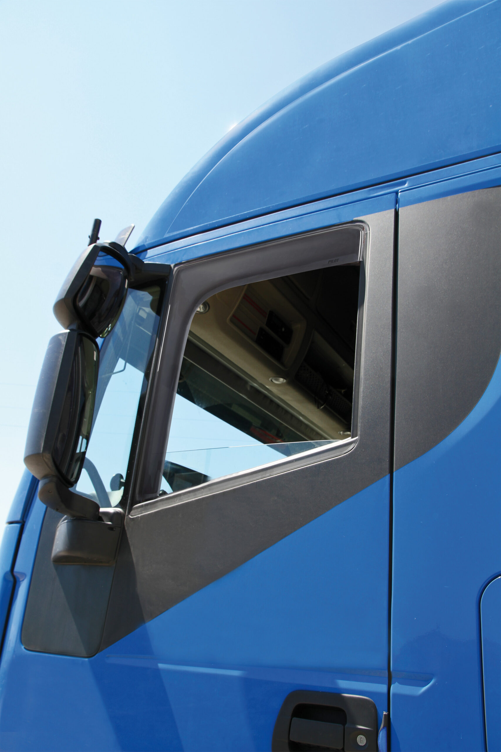 Set deflettori aria in policarbonato - compatibile per Daf XF 105 (02/04>12/14) - Daf XF 95 (11/01>12/07) - immagine 5