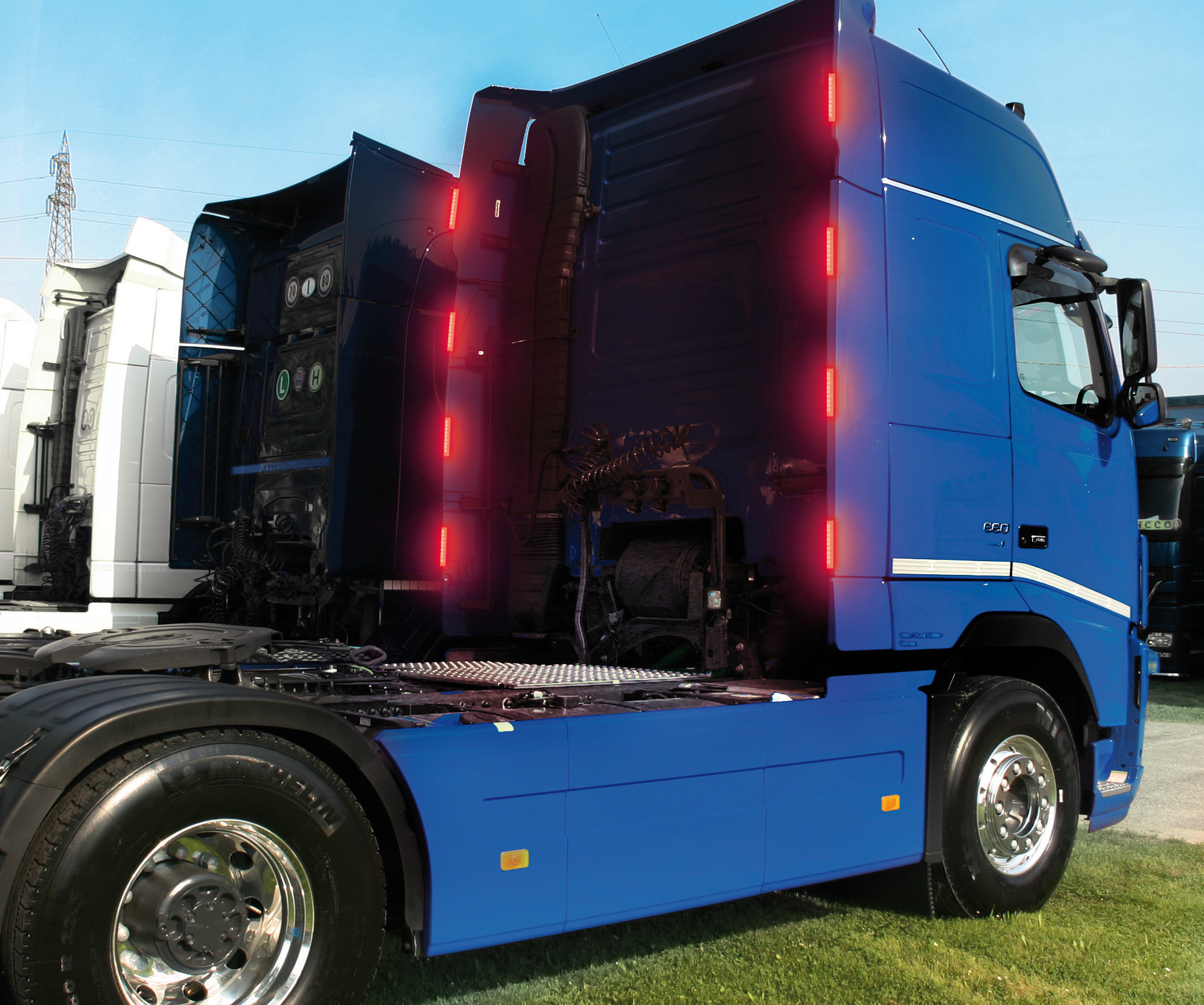 Luce decorativa - 12 Led - 24V - Rosso - immagine 3