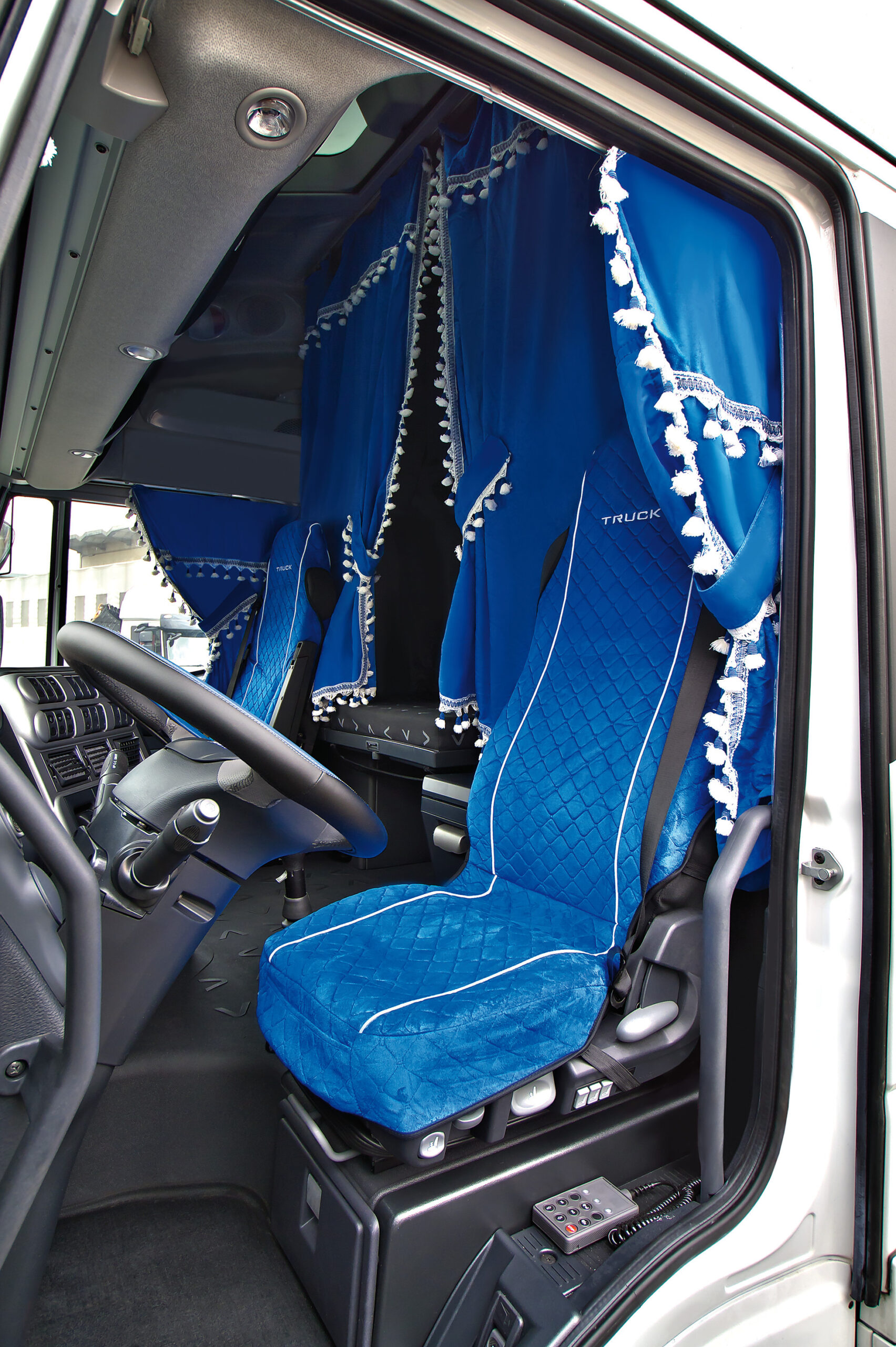 Melissa, set tende e coprisedili in microfibra per camion - Blu - immagine 3