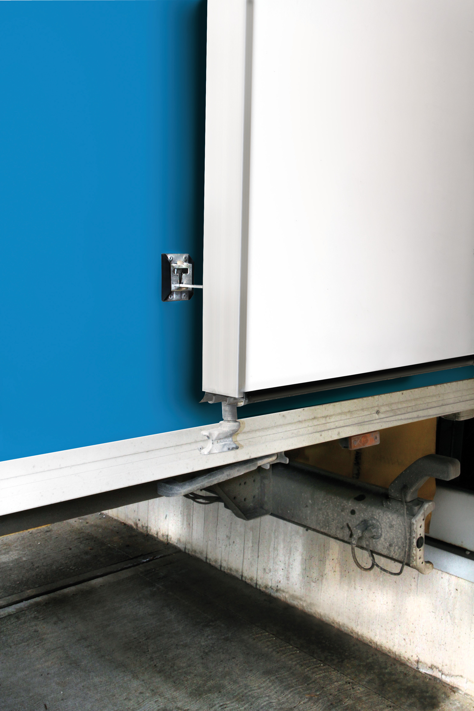 Gancio ferma porta - immagine 4