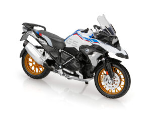 Collezione 12 moto stradali, Maisto, scala 1:18