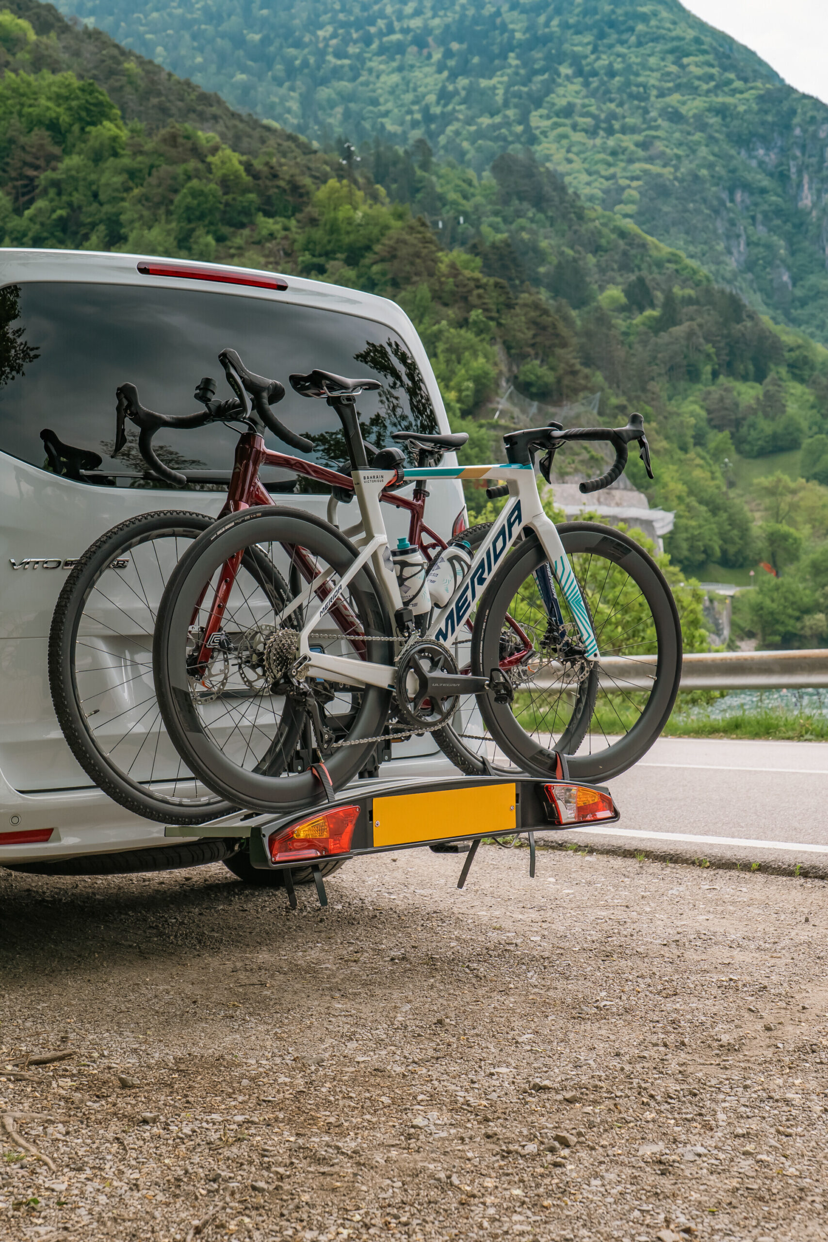 Wave 2, portabiciclette per gancio traino - 2 bici - immagine 6