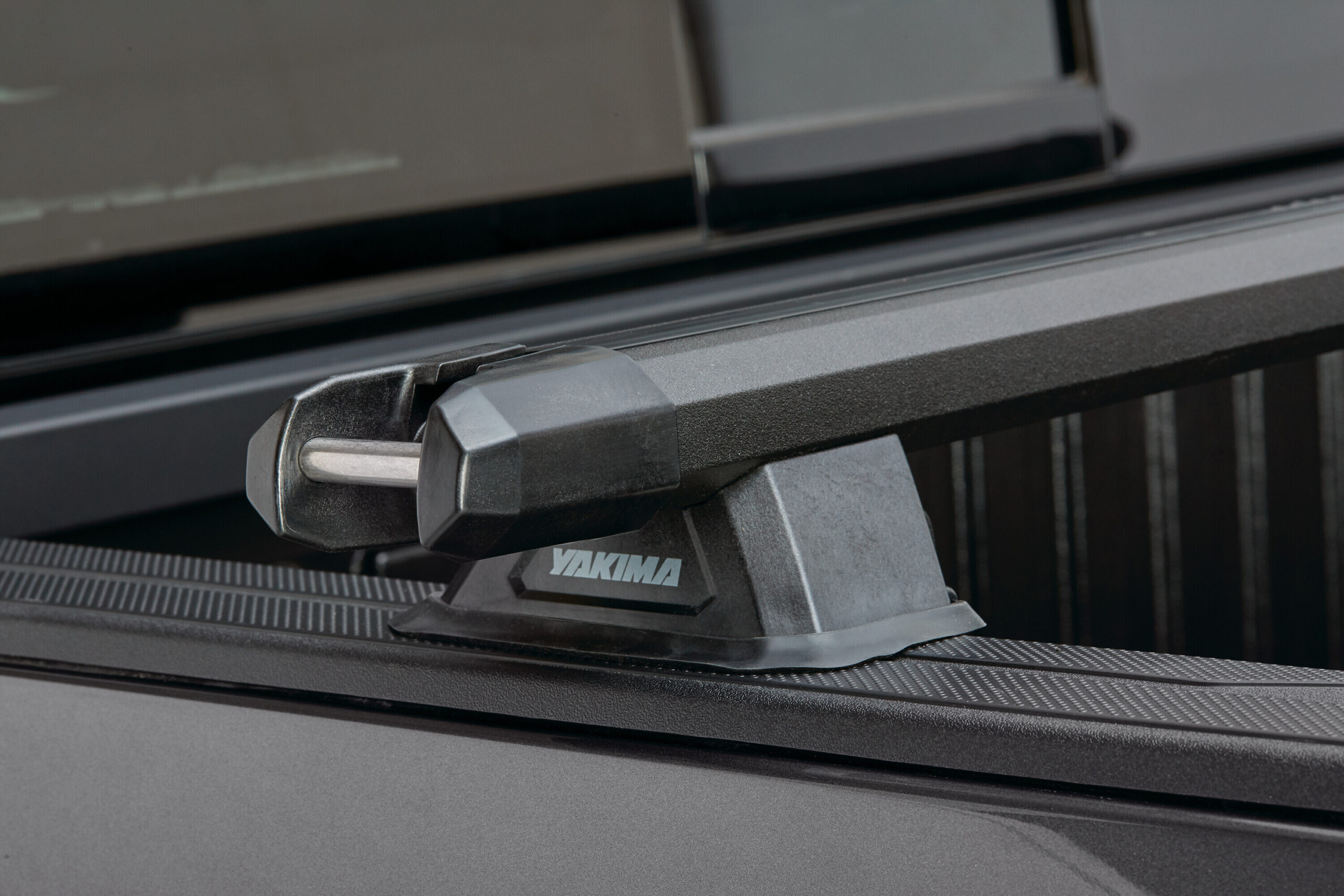 BedRock HD, set 4 piedi a profilo ribassato per pick-up - immagine 8