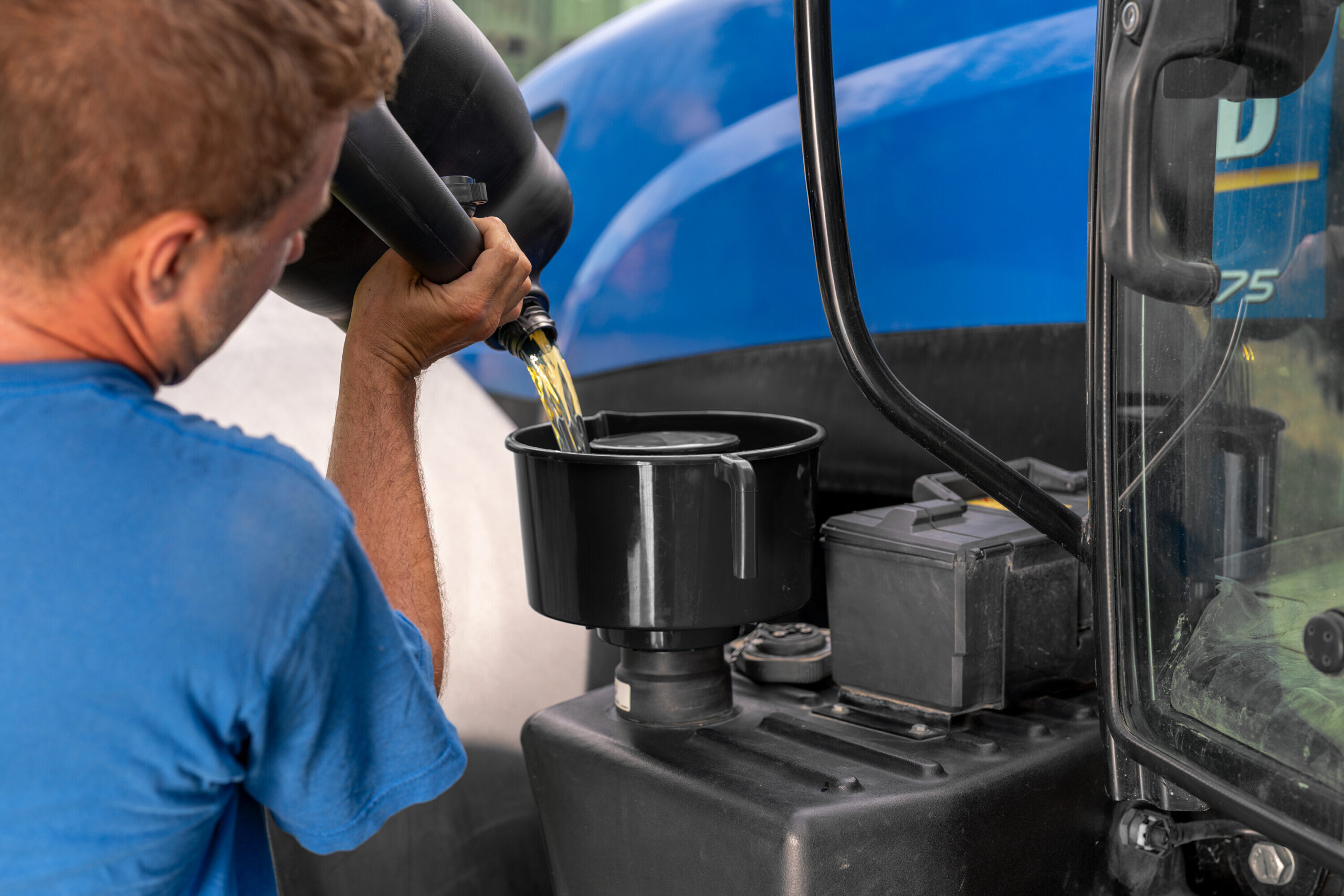 Imbuto professionale con 3 filtri separatori 11 Imbuto professionale con 3 filtri separatori - immagine 11