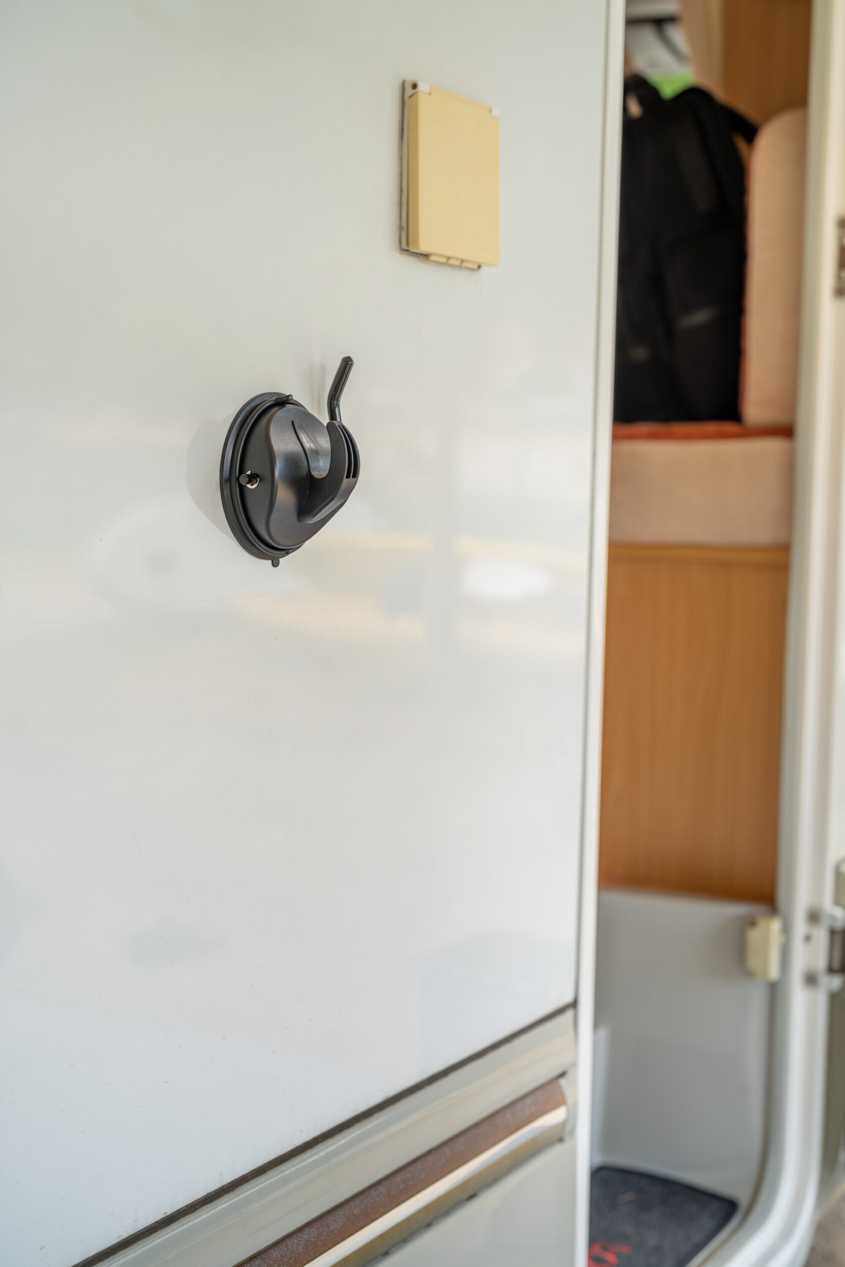 Ventosa con uncino per ancoraggio - Ø 100 mm - 10 kg 5 Ventosa con uncino per ancoraggio - Ø 100 mm - 10 kg - immagine 5