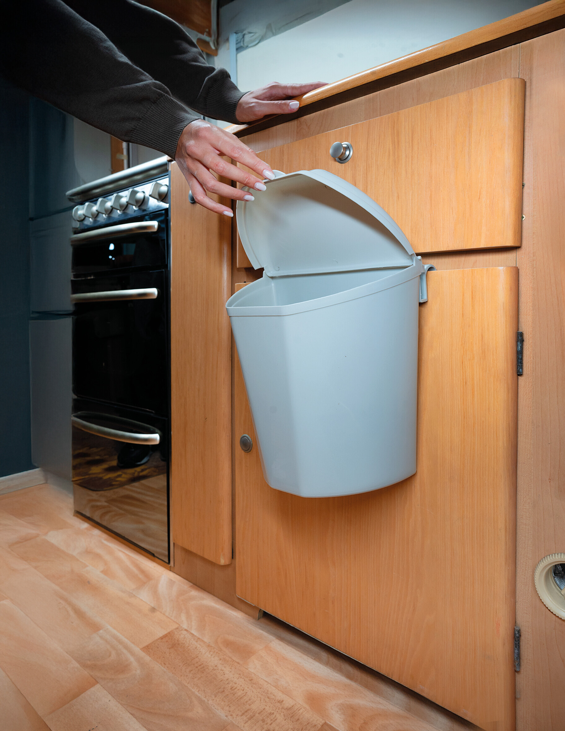 Cestino rifiuti con coperchio - 6 L 5 Cestino rifiuti con coperchio - 6 L - immagine 5