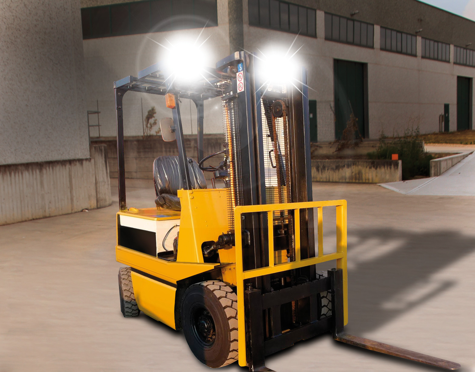 WB-1, faro da lavoro alogeno quadrato, 12/24V 8 WB-1, faro da lavoro alogeno quadrato, 12/24V - immagine 8