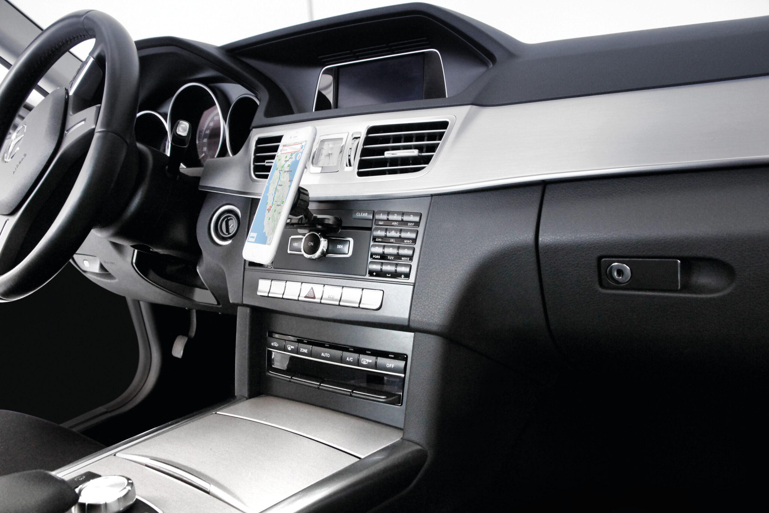 Magneto CD, porta telefono magnetico 4 Magneto CD, porta telefono magnetico - immagine 4