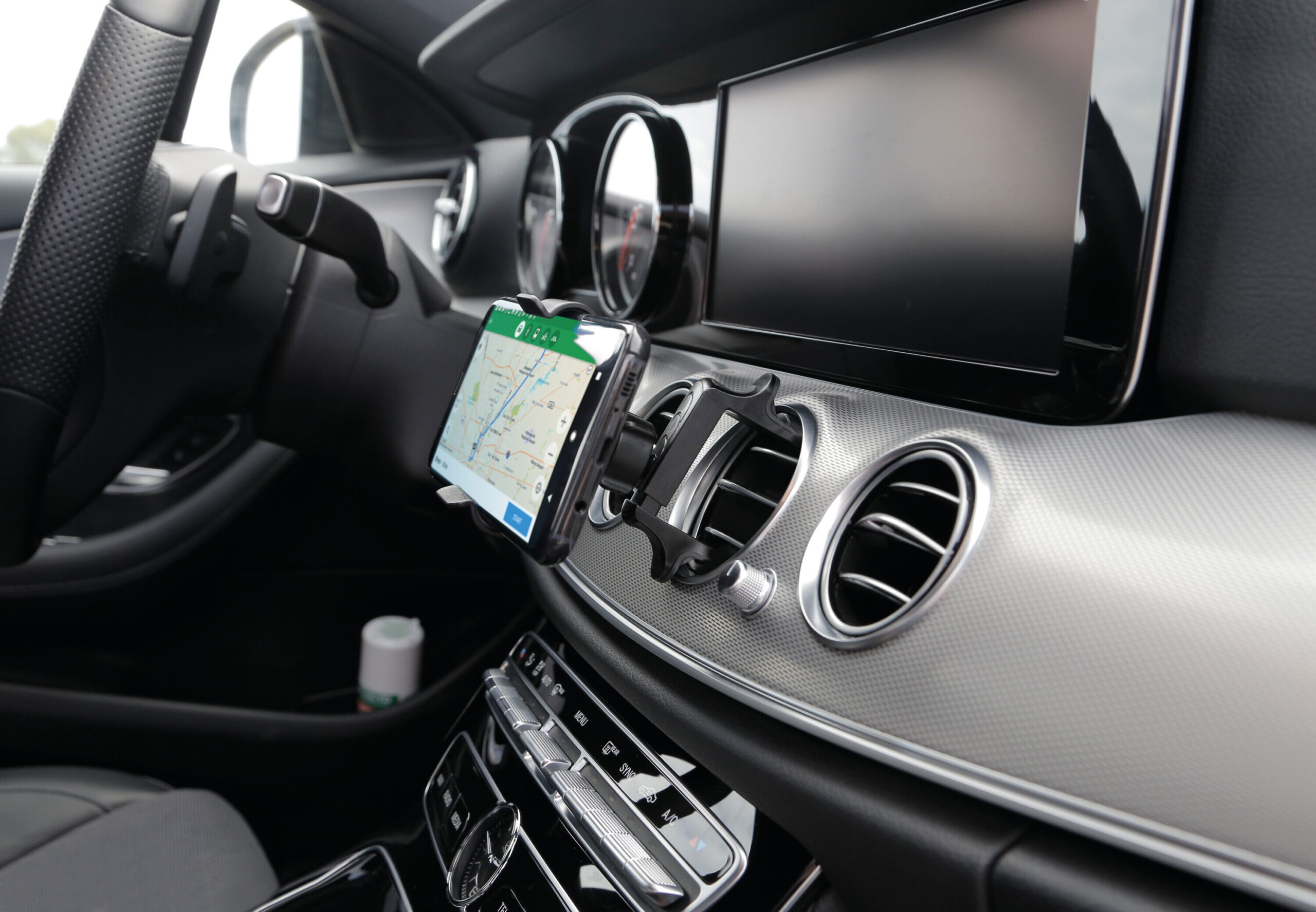 Snap Vent Pro, porta telefono per bocchette aerazione standard e rotonde 6 Snap Vent Pro, porta telefono per bocchette aerazione standard e rotonde - immagine 6