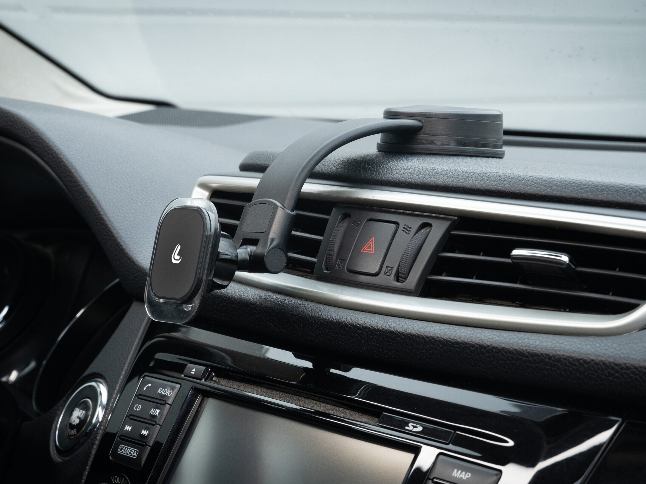 Magneto Flex, porta telefono magnetico con ventosa adesiva a basso profilo 5 Magneto Flex, porta telefono magnetico con ventosa adesiva a basso profilo - immagine 5